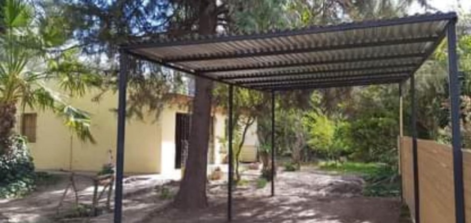 FINCA CON CASA SOBRE AV. LIBERTADOR 3.000