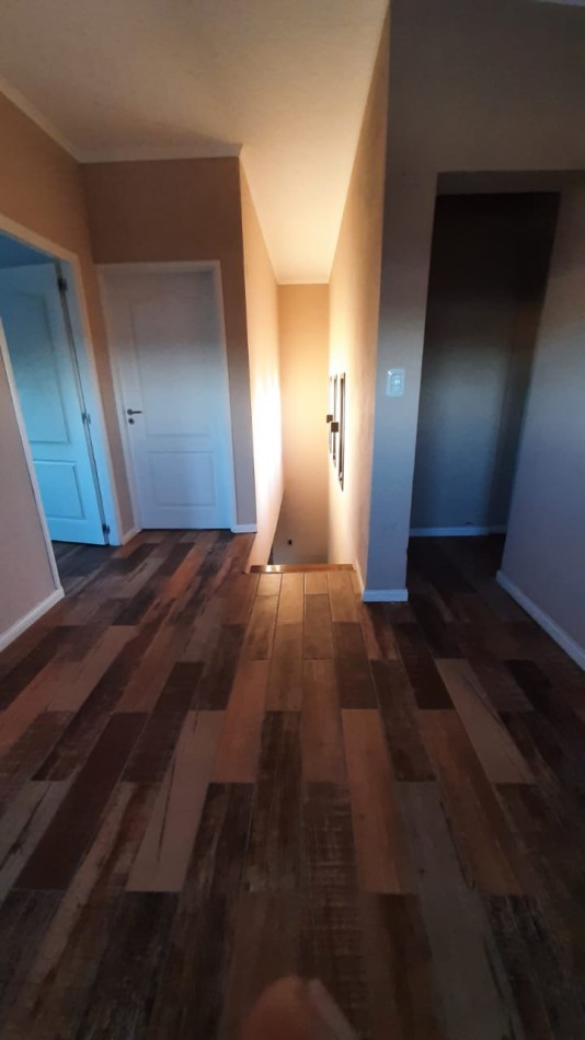 RETASADA!! Residencia de Lujo en barrio privado Complejo Las Lavandas! 