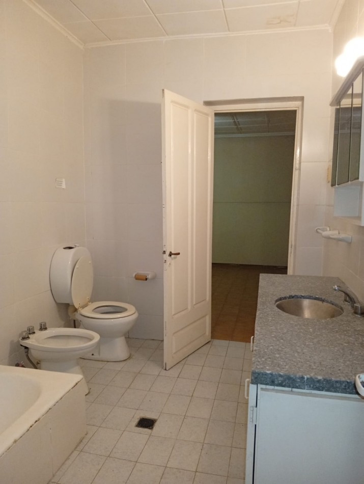 Casa a la Venta "Zona Tribunales"