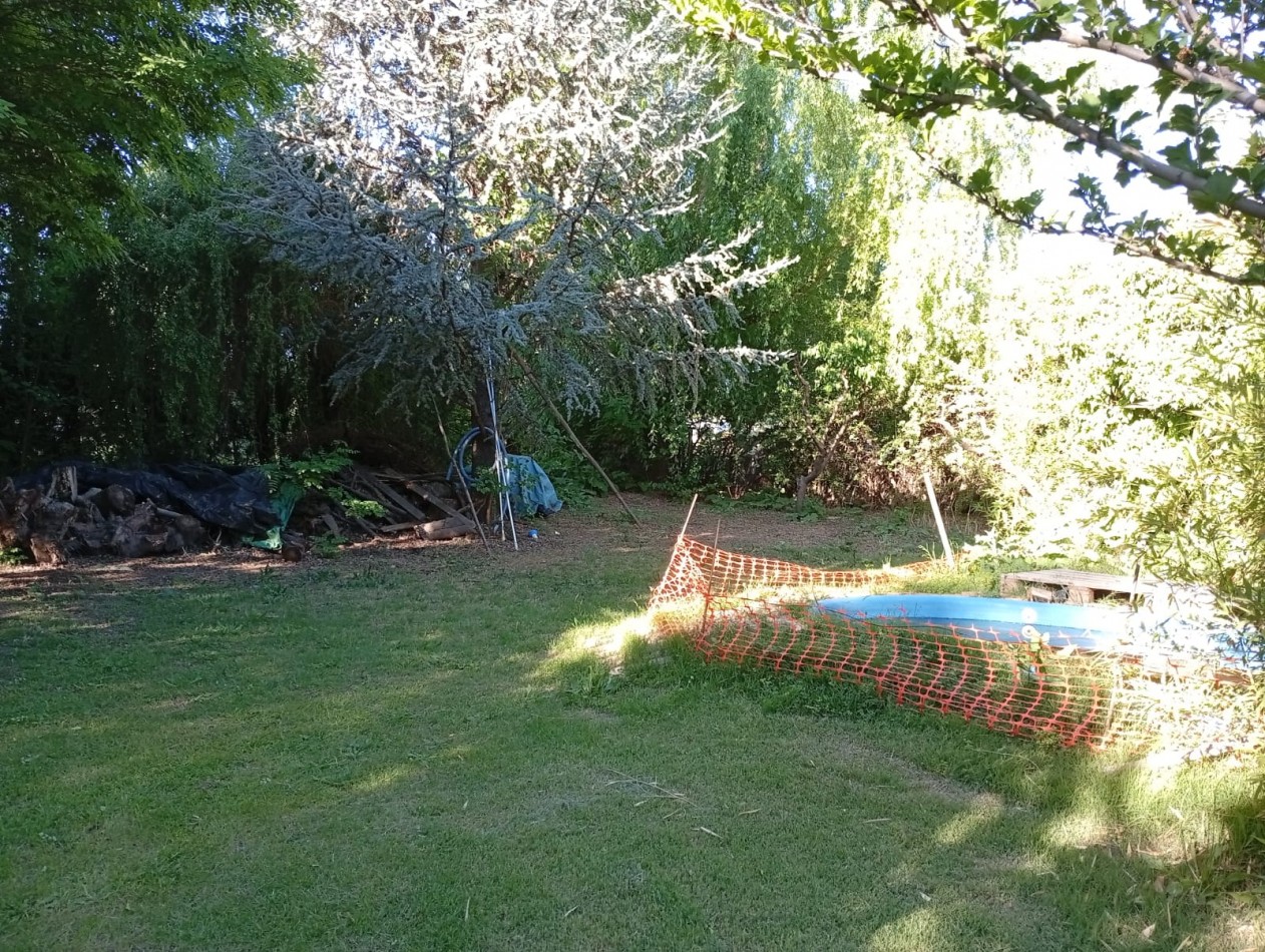 Propiedad en Villa 25 de Mayo: casa con amplio terreno