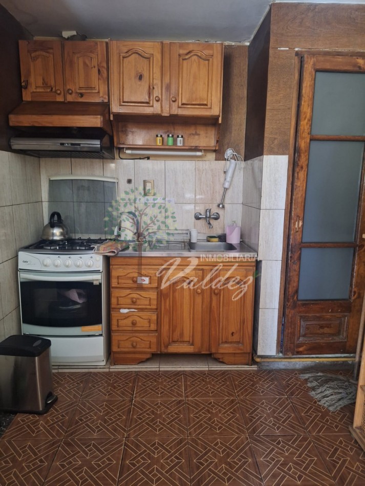 CASA CENTRICA + DEPARTAMENTO, CALLE LAVALLE 464