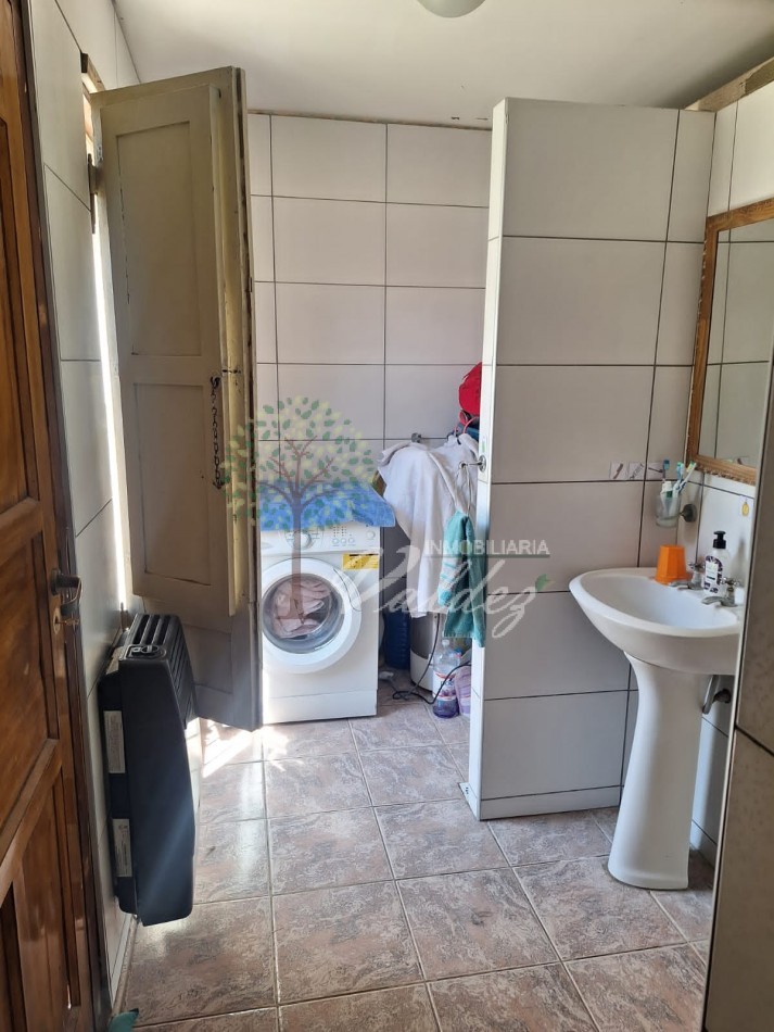 CASA CENTRICA + DEPARTAMENTO, CALLE LAVALLE 464