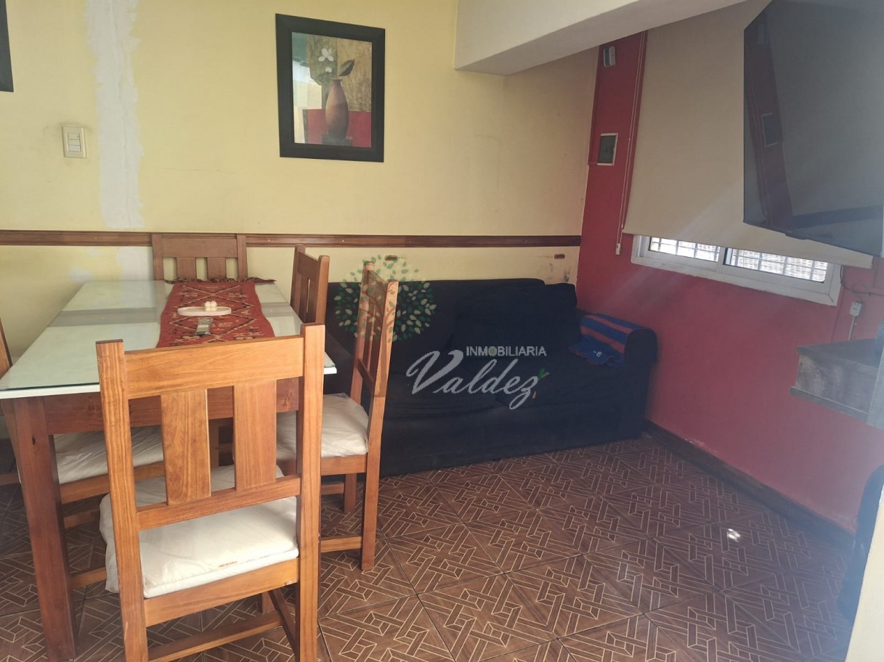 CASA CENTRICA + DEPARTAMENTO, CALLE LAVALLE 464