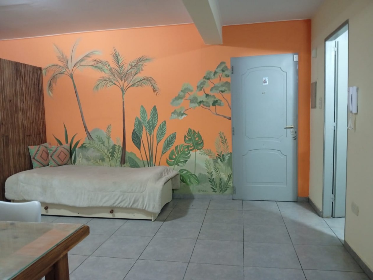 ALQUILO DEPARTAMENTO AMOBLADO EN PLANTA ALTA- AV. EL LIBERTADOR Y MENDOZA